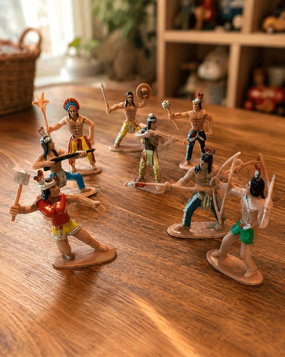 Plastic Native American Indian Warrior Toy Figures Lot of 8 Accessories